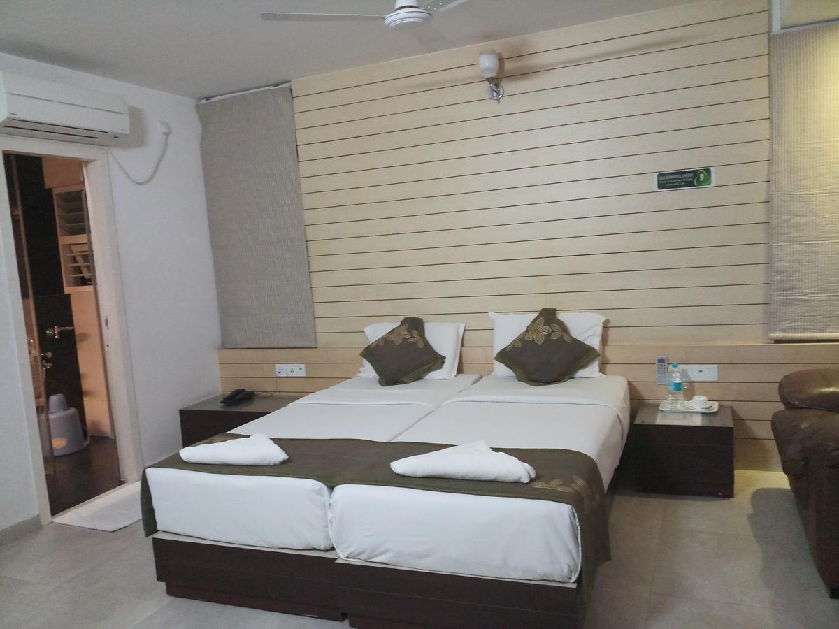 Roseline Suites Bengaluru Zewnętrze zdjęcie
