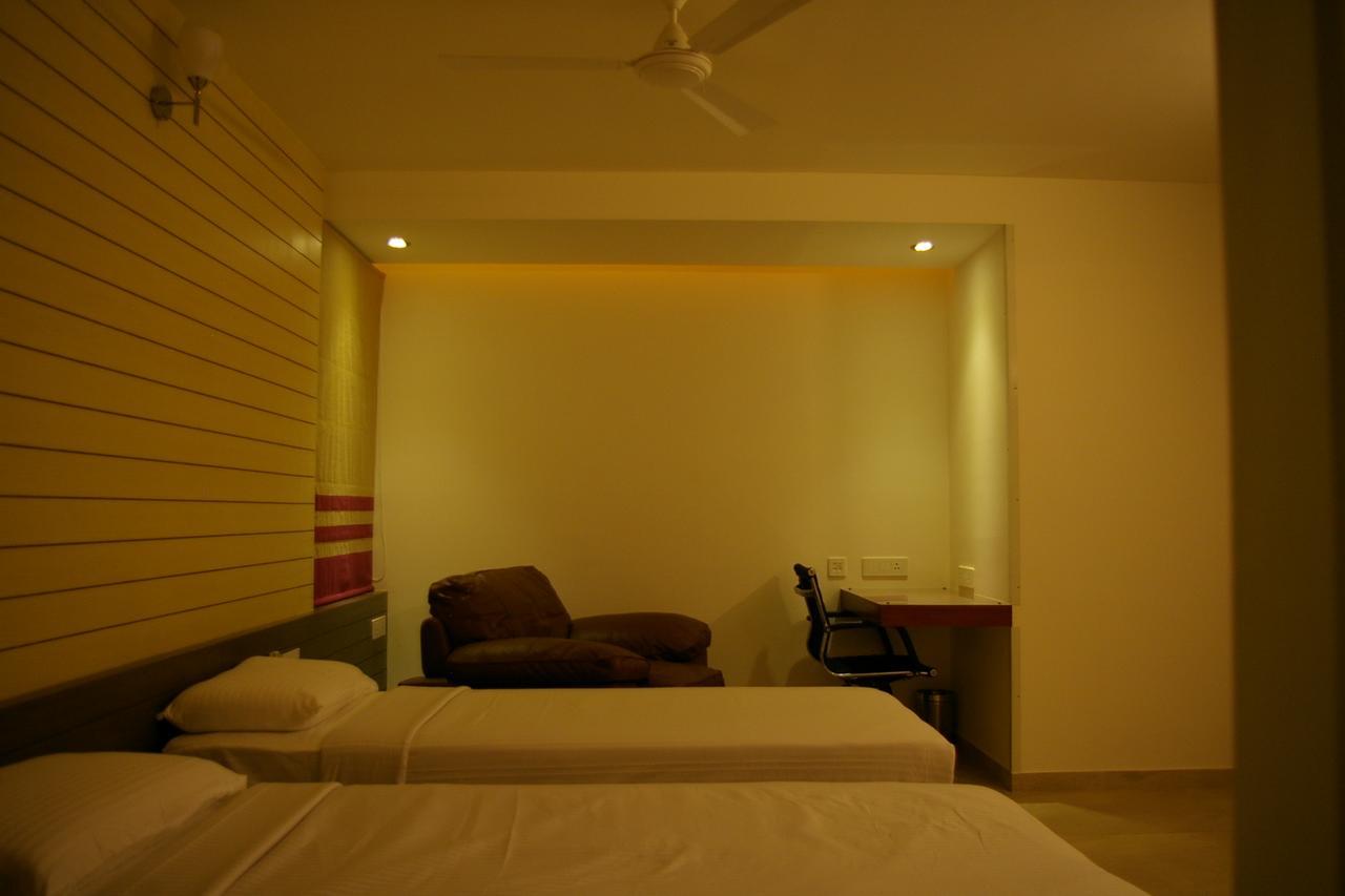 Roseline Suites Bengaluru Zewnętrze zdjęcie